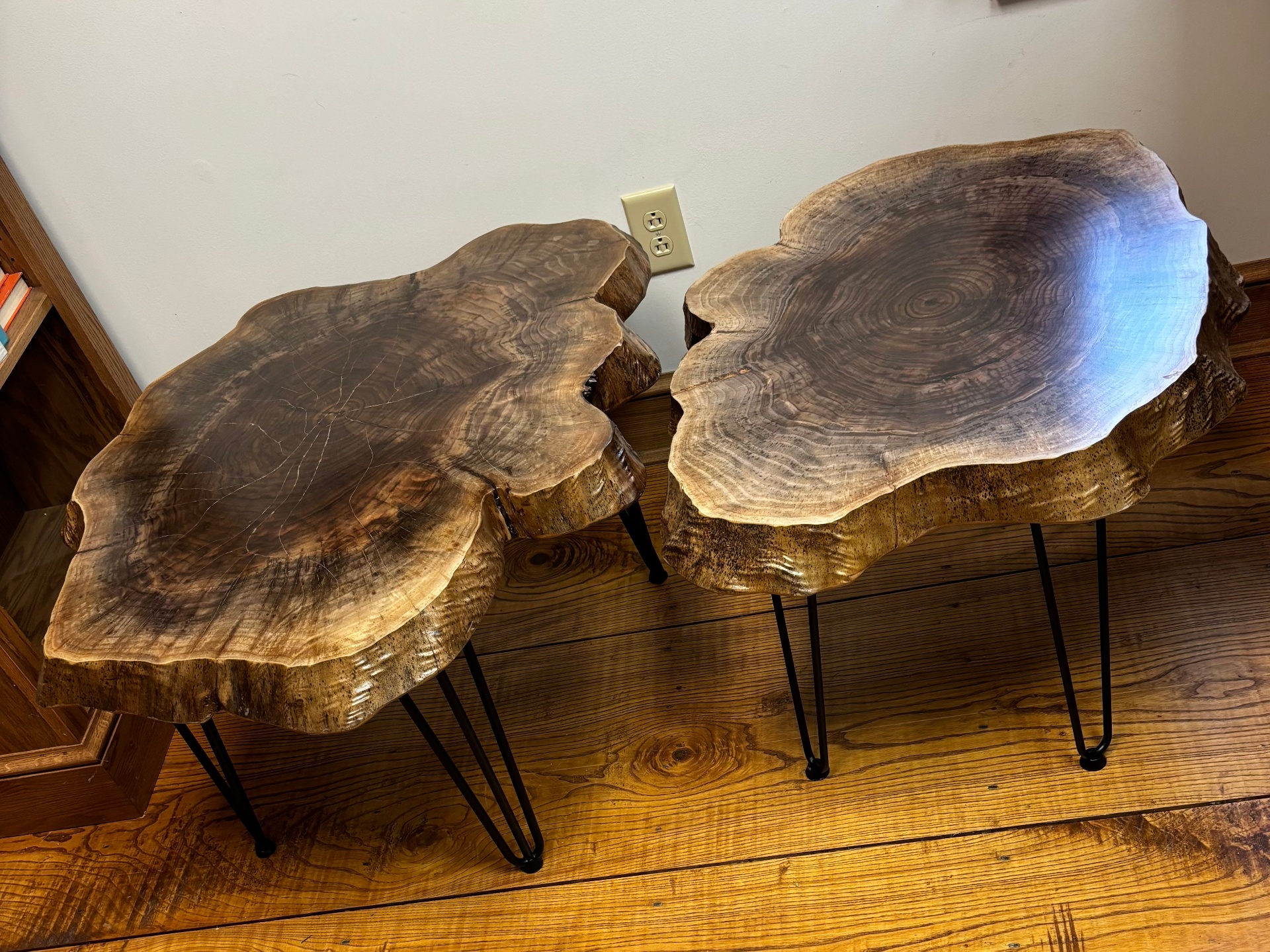 Coffee Tables With Live Edges